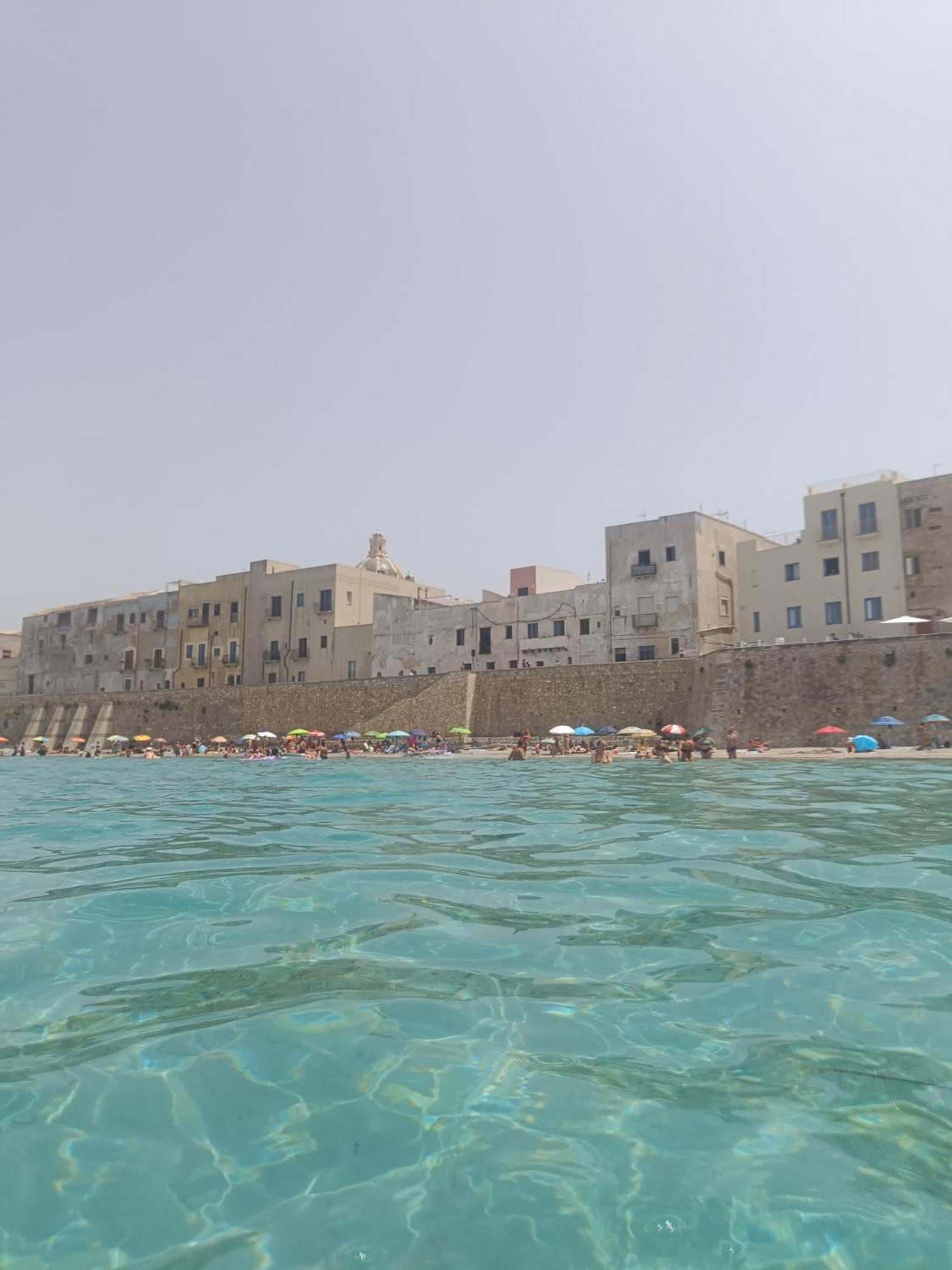 Sogno Di Una Notte D'Estate Trapani Szoba fotó